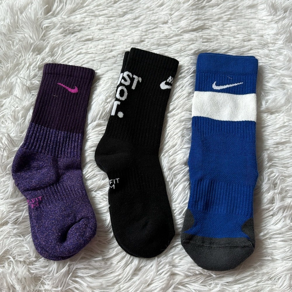 (3) kids tall nike dri fit socks